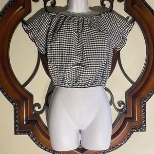 C-Mode Black and White Gingham Checkered Crop Top
